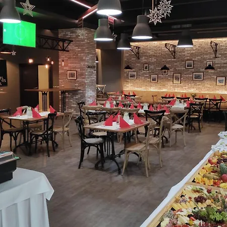 Azul & Restaurant 4* 帕蒂赞斯克