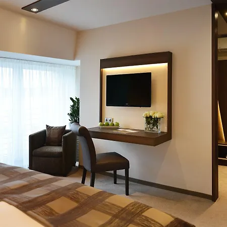 Szálloda Azul Hotel&restaurant 4*
