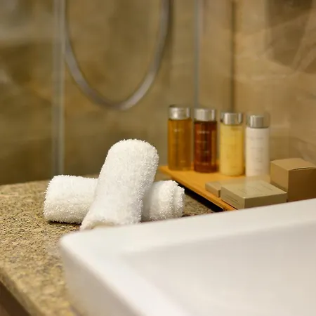 Azul & Restaurant 帕蒂赞斯克